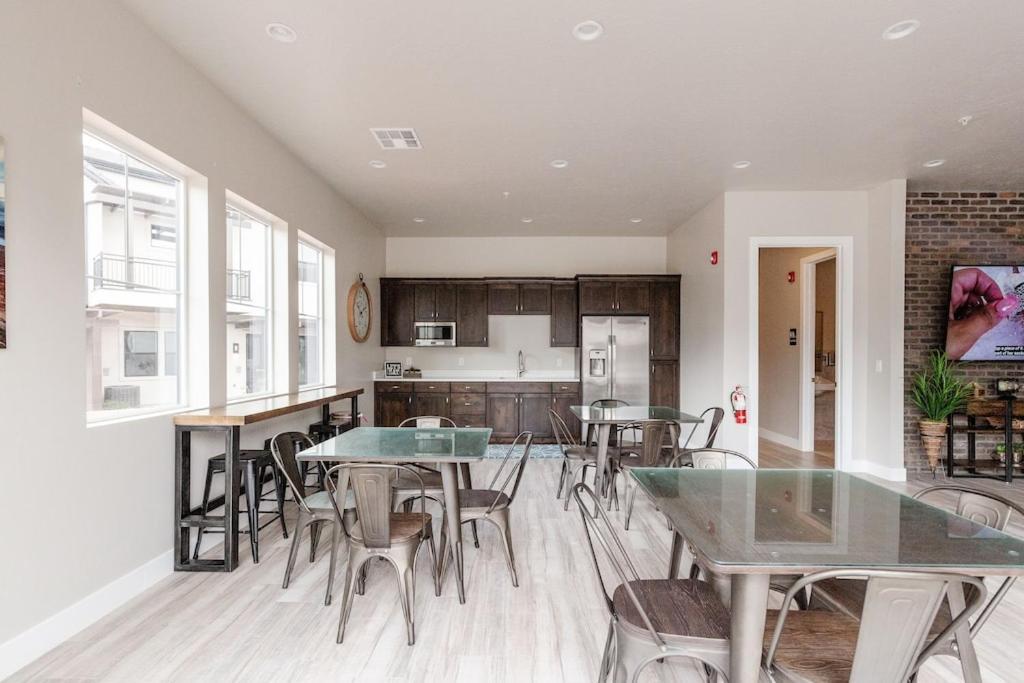 Red Mountain Retreat At Ocotillo Springs Resort 43 Brand New Home, Private Pool, & Hot Tub Santa Clara 외부 사진