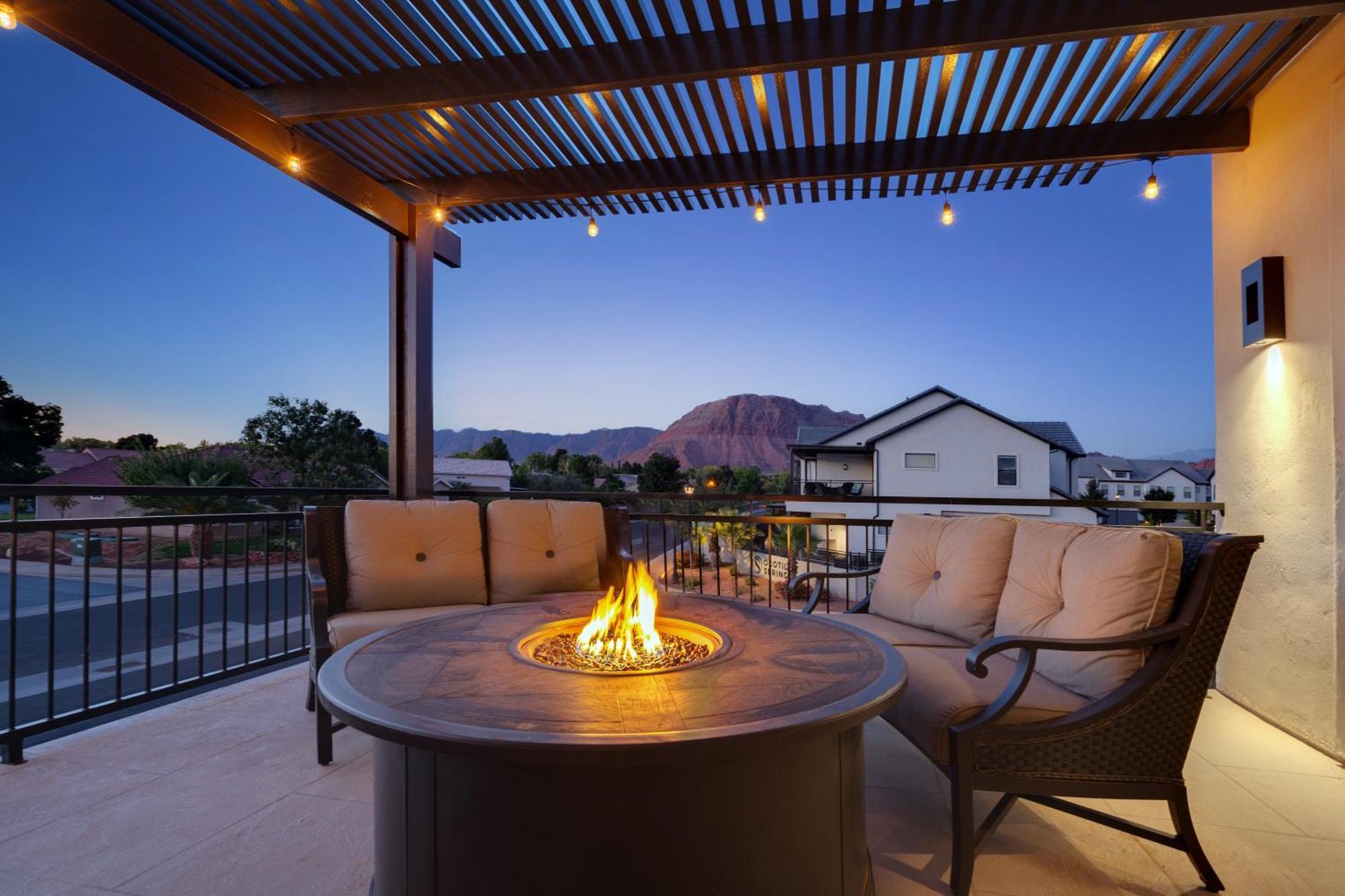 Red Mountain Retreat At Ocotillo Springs Resort 43 Brand New Home, Private Pool, & Hot Tub Santa Clara 외부 사진